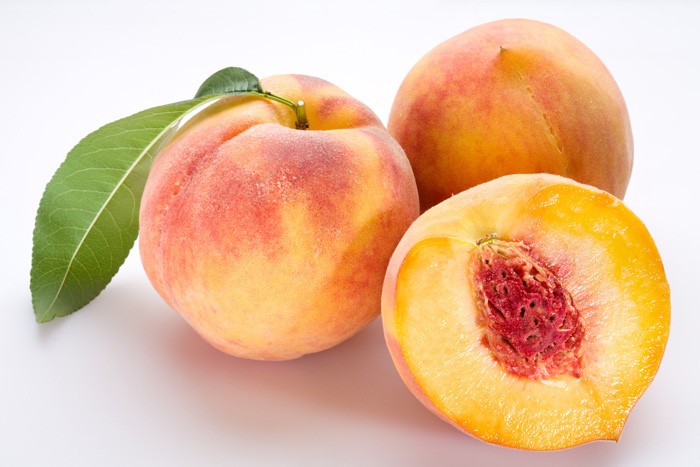 【レシピつき】甘くて瑞々しい桃を美味しく食べて、便秘＆むくみ解消！！