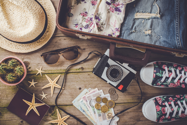 【海外旅行編】夏休みのプランはもう考えた?あれば便利な旅行グッズ3つ