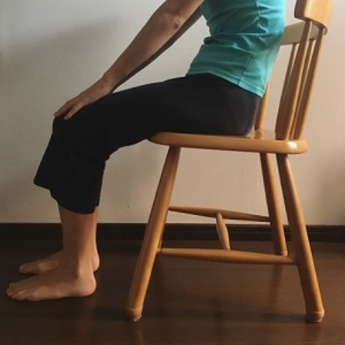 骨盤の傾きを調整する