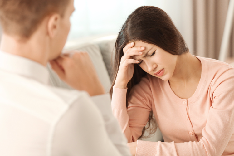 愚痴ってやっぱ言っちゃダメ?恋人に愚痴をこぼしたい時のお作法