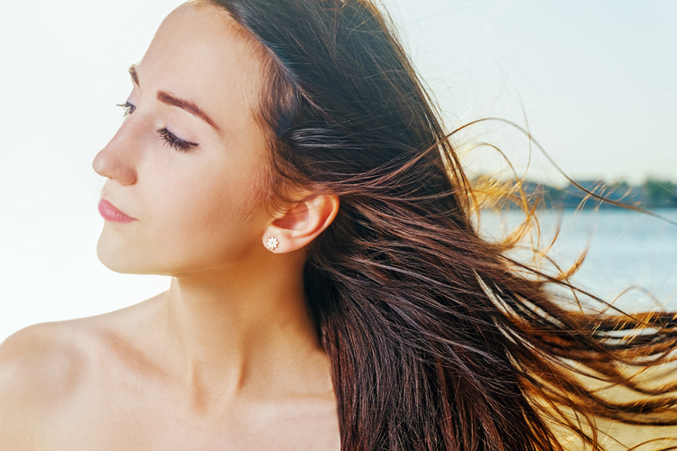 このひと手間が美髪を育む!今日から習慣にしたいヘアケア7つ