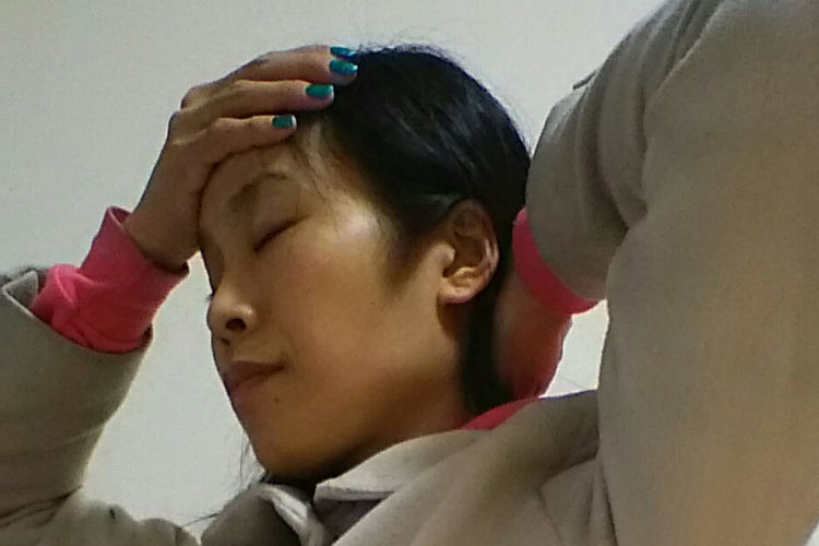 おでこと後頭部の筋膜リリース