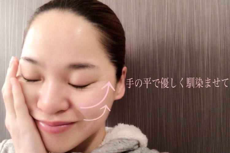 意外と知らない!?正しい「化粧水の付け方」をエステティシャンが伝授!