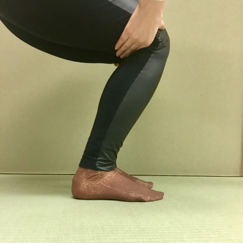 1.膝の屈伸―関節をスムーズに動かす