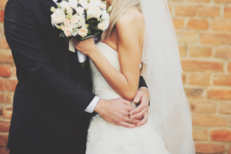 結婚