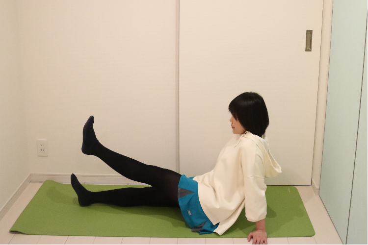 実践！太ももを伸ばすストレッチ