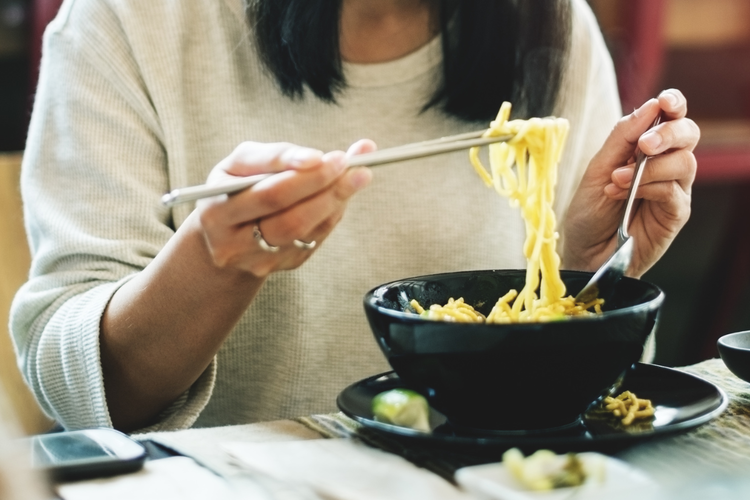 ビールに揚げ物、ラーメンにお菓子・・好きなものを食べ過ぎた・・！と思った時にしたい3つのこと！