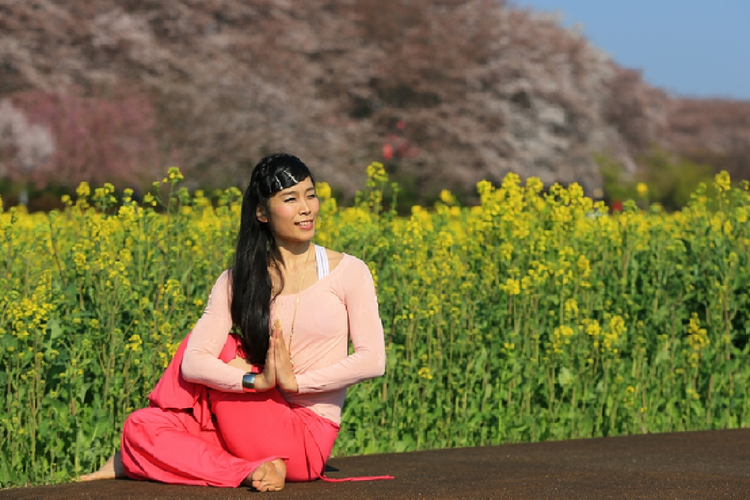 春の心を整えるヨガ～怒りっぽく、胃腸の調子もイマイチの時にはこのポーズ！