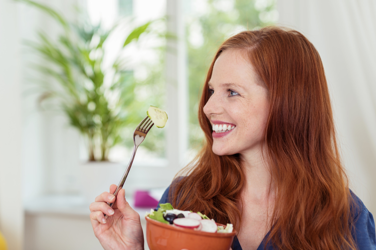 くすみ肌を諦めない！肌がくすむ原因3つを解消する食材