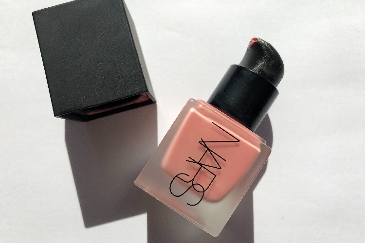 NARS　リキッドブラッシュ