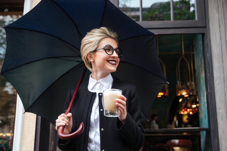 雨の日もHAPPYになれる♡大人の女性が持ちたい傘3選