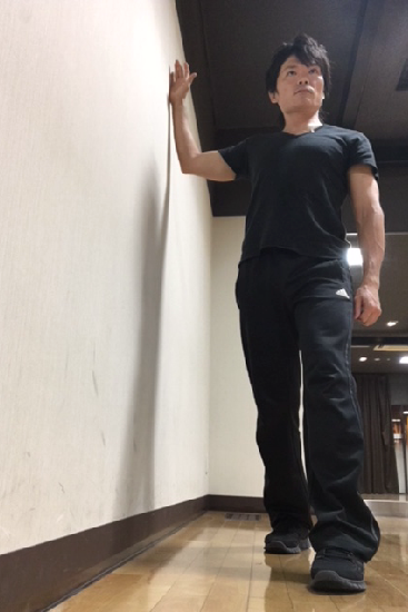 胸部へのストレッチ