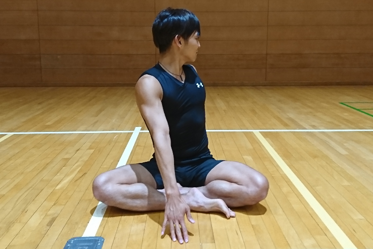 ひねり運動