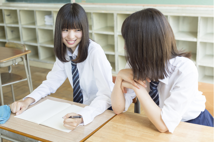 女子高生たち