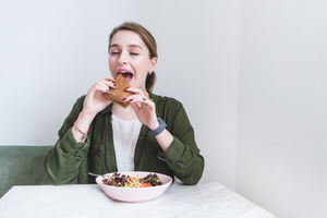 食べるのが大好きな人のダイエット。「質より量」でもやせるコツ