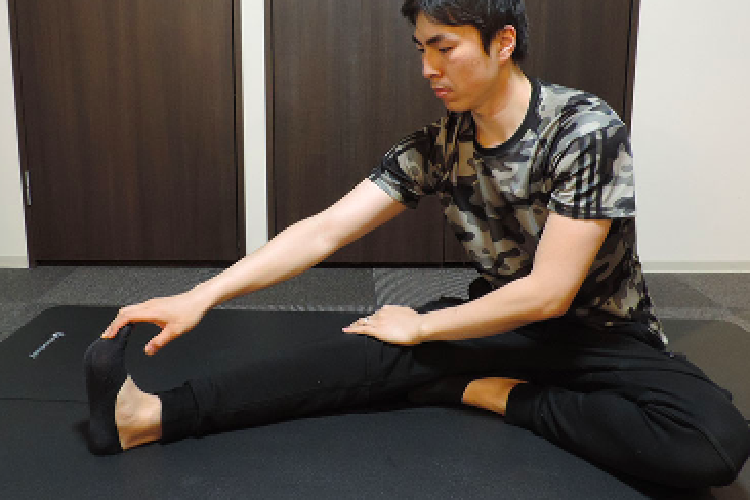 寝る前　ストレッチ