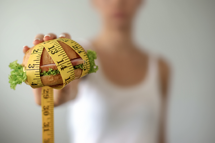 「糖質制限ダイエット」を攻略!効果が出にくい人の悩みを専門家が解消