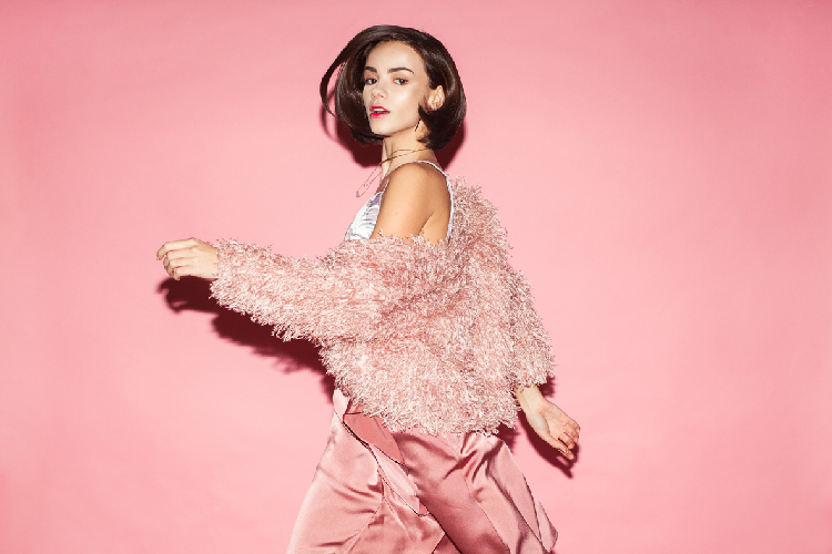 スタイルのいい女性