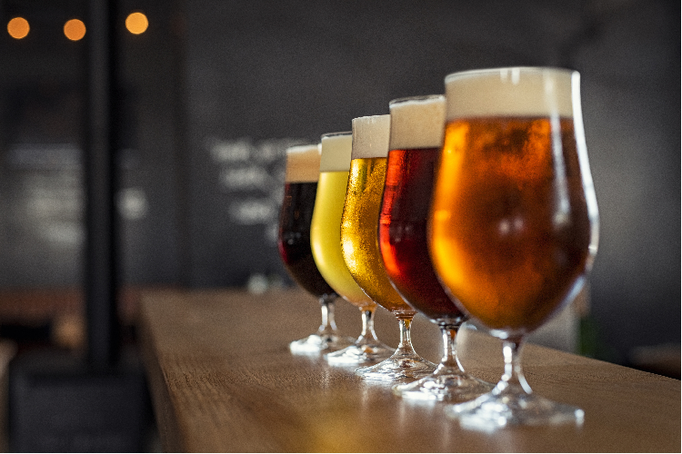 さまざまな種類のビール