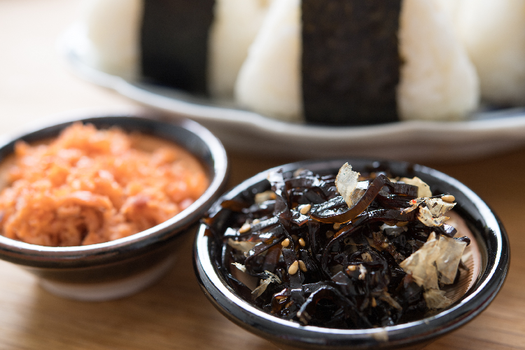 昆布と鮭とおにぎり