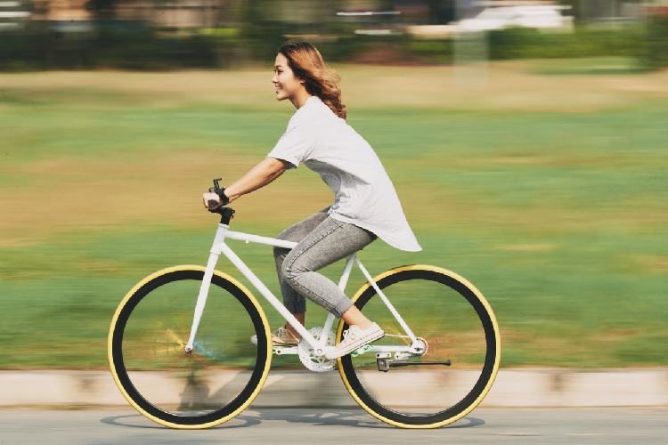 2.3 km 自転車 何 分