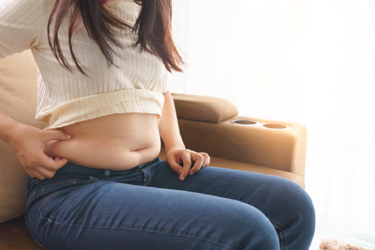 動画解説 ぽっこりお腹を引き締める 筋トレや食事内容まで紹介