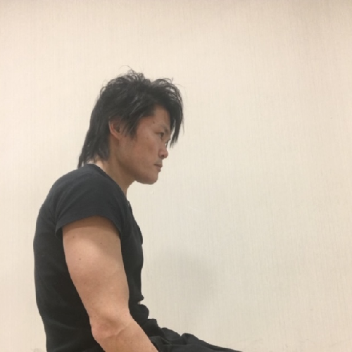 肩甲骨のストレッチ