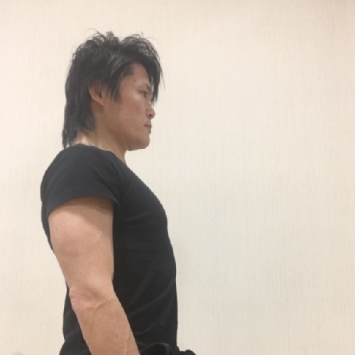 肩甲骨のストレッチ