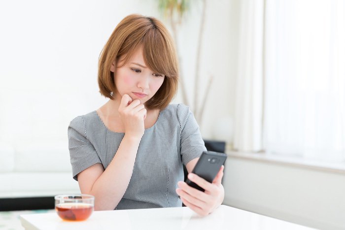 楽しいデートが台無しに・・・。男性が幻滅してしまう食事中の振る舞いとは?
