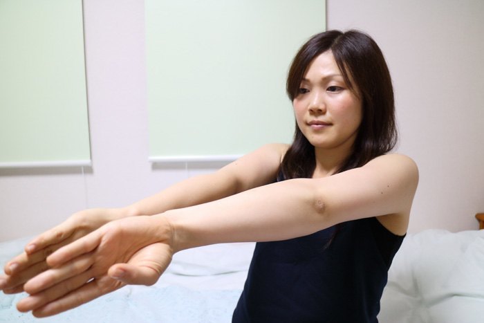 二の腕を絶対たるませない 隙間時間にできる3つの代謝upエクササイズ