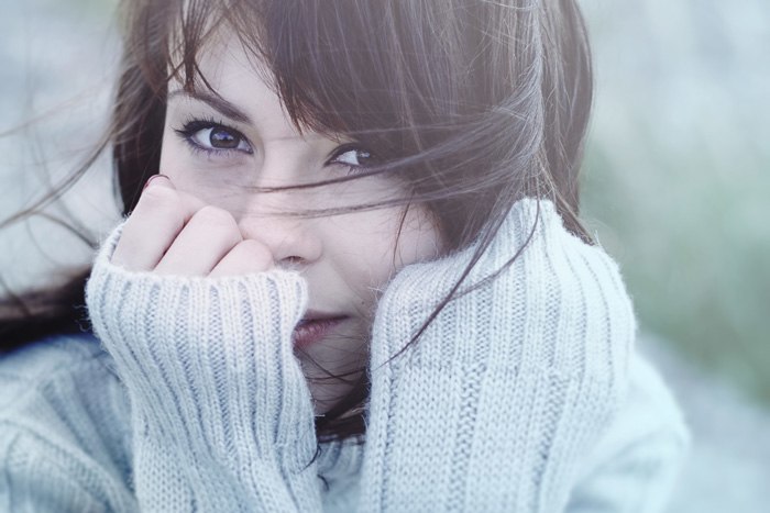 乾燥、シワ、たるみは冷えのせい?5分でOK!潤ってハリのある肌を手に入れる方法