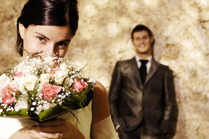 8位 いい奥さんになりそう!男性がおもわず結婚を考えてしまう女性の振る舞い
