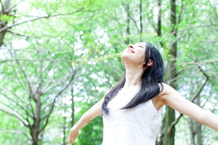 薄着になる前に!二の腕のプニプニをなくす、簡単マッサージ&トレーニング★