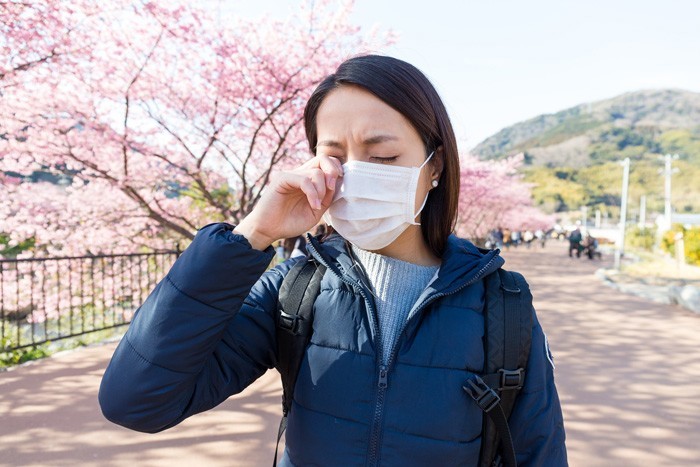 花粉時期のつらい「肌あれ」に負けない!誰でもできる花粉時期のスキンケアの4つのポイント