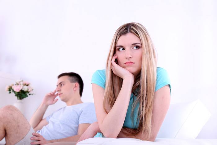 一時の感情に流されないで!彼と別れるべきか悩んだときに考えたい3つのこと