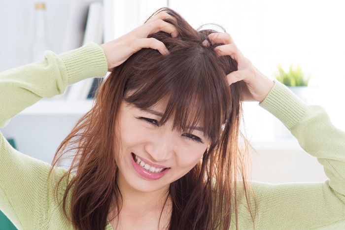 ふけ、かゆみ、吹き出物・・・ 頭皮ケアを間違っていませんか?