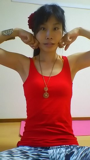 アゴのラインのリンパマッサージ