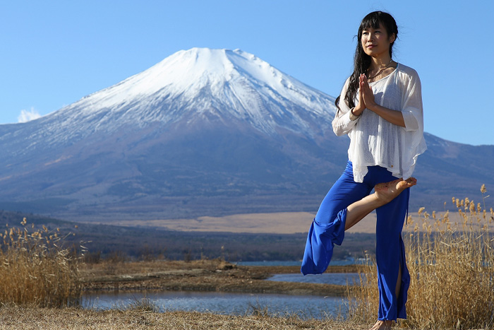 立ち木のポーズ