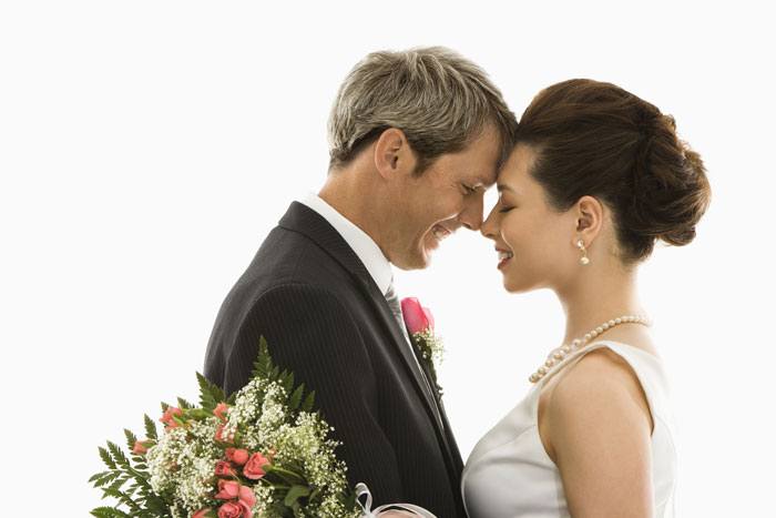 彼氏がいなくてもOK!今年中にスピード婚を叶える超婚活プラン