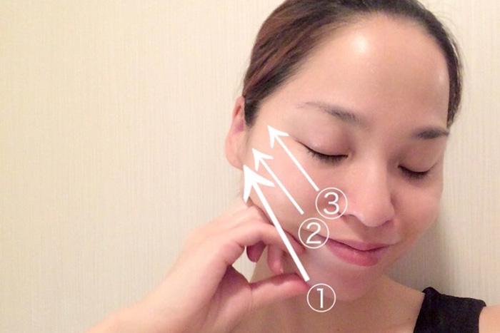 「生理中の顔のむくみ」の簡単リセットマッサージ法