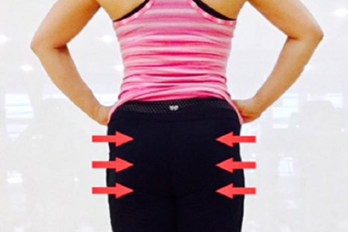 骨盤全体を中心に引き寄せるイメージ