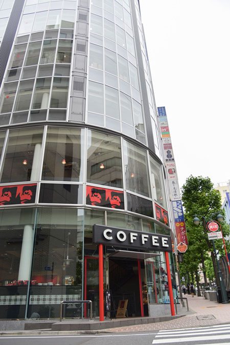 GORILLA COFFEEの入るビルの5Fがstudio Ratia(スタジオラティア)