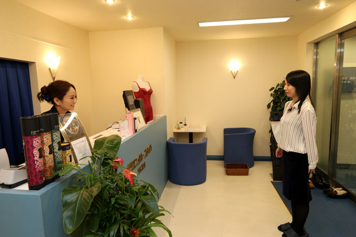 オリエンタル・スタイル新宿店に入店した東さん