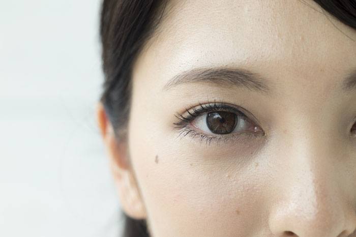 眉間のほくろは大吉!知って楽しいほくろの言い伝え3つ